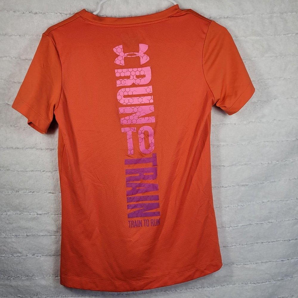 Under Armour S Women's Semi fitted Tee